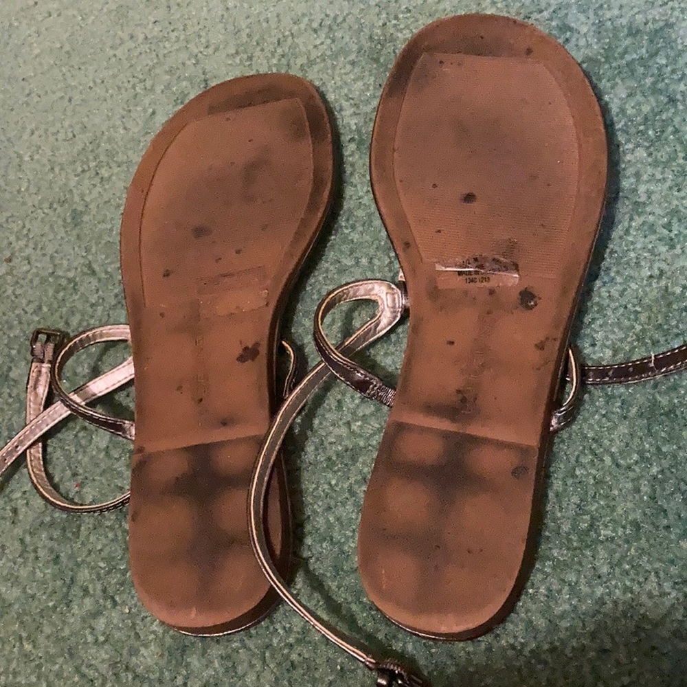 Sandals - Picture 3 of 6